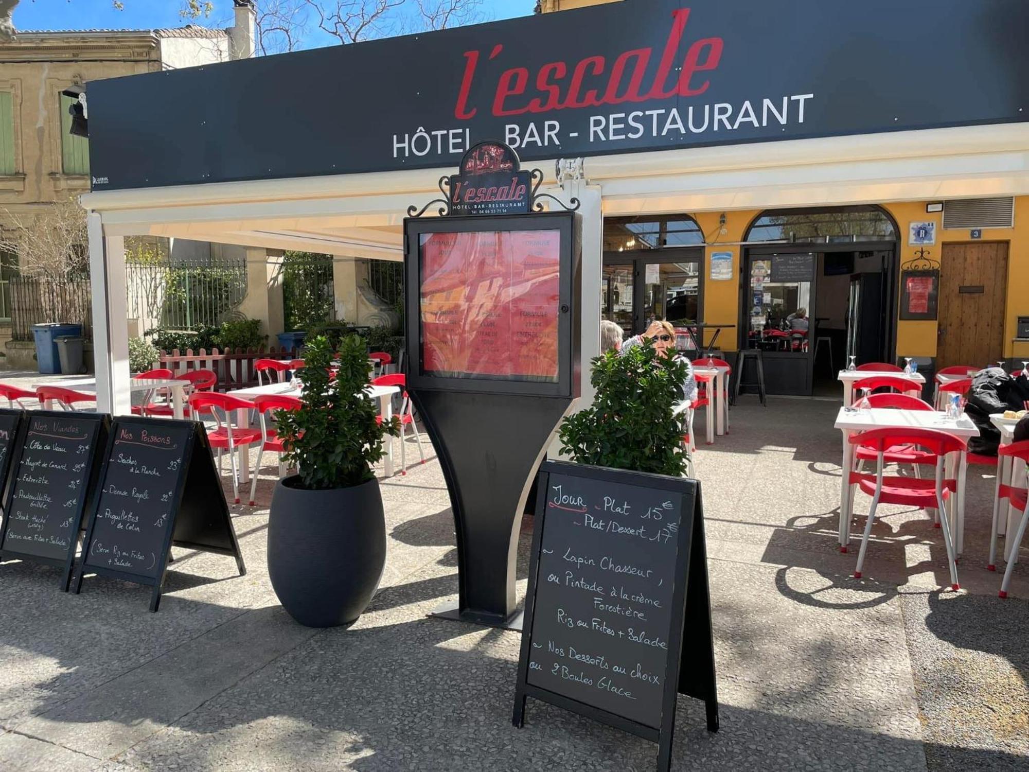 Hotel L'Escale Aigues-Mortes Exteriör bild